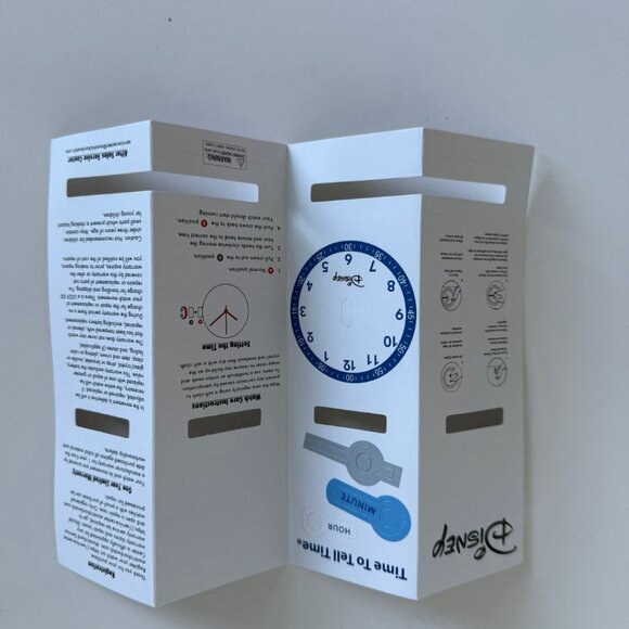 NWT - Disney Frozen Kids' Stainless Steel Time Teacher Analog Quartz Strap Watch - Picture 8 of 10